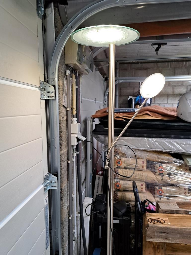 Staande lamp led, Ophalen