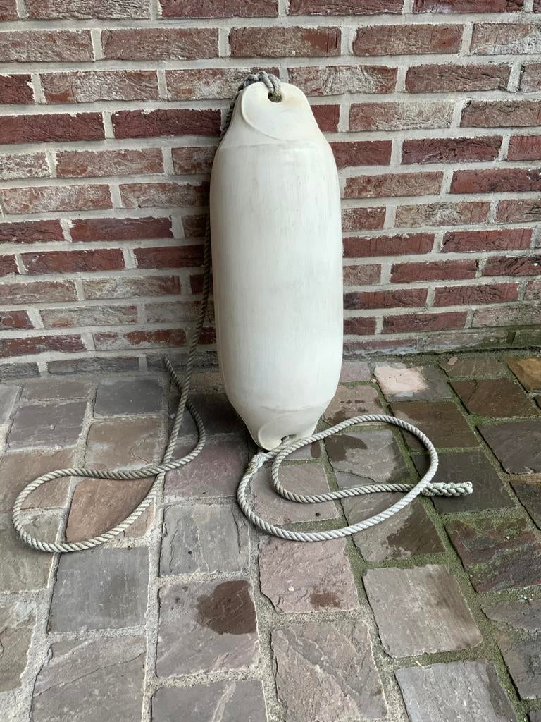 Stootkussen, Ophalen, Zo goed als nieuw