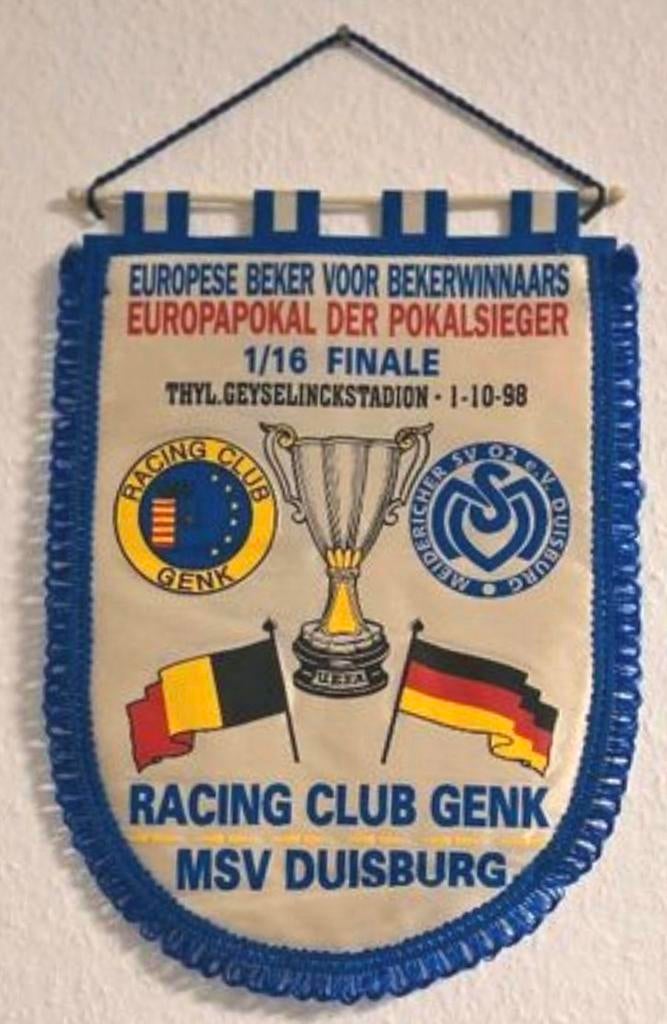 1998 KRC Genk msv duisburg unieke vintage voetbal vaandel, Enlèvement ou Envoi