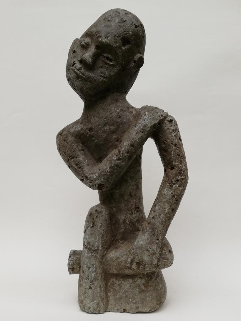 Grande statue funéraire en pierre - Congo - Afrique - 20ème, Antiquités & Art, Curiosités & Brocante, Enlèvement