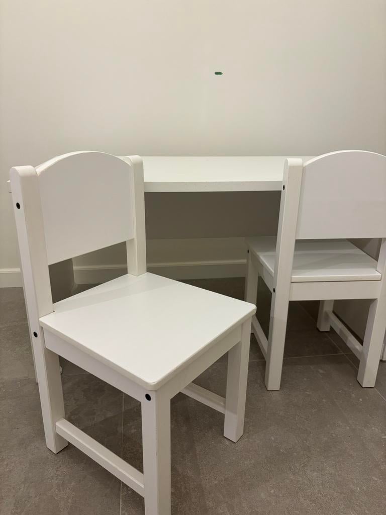 Kinder bureau / tafel, Ophalen, Gebruikt, Tafel(s) en Stoel(en)