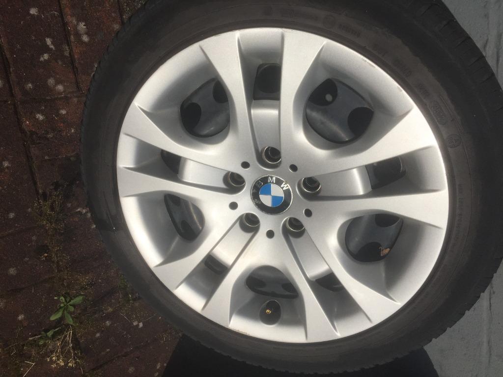 4 Roues hiver bmw X1, Enlèvement, Pneu(s)