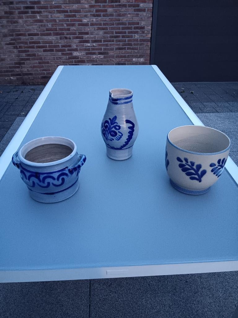 Stenen bloempotten en kruik - Keulse potten, Ophalen, Steen