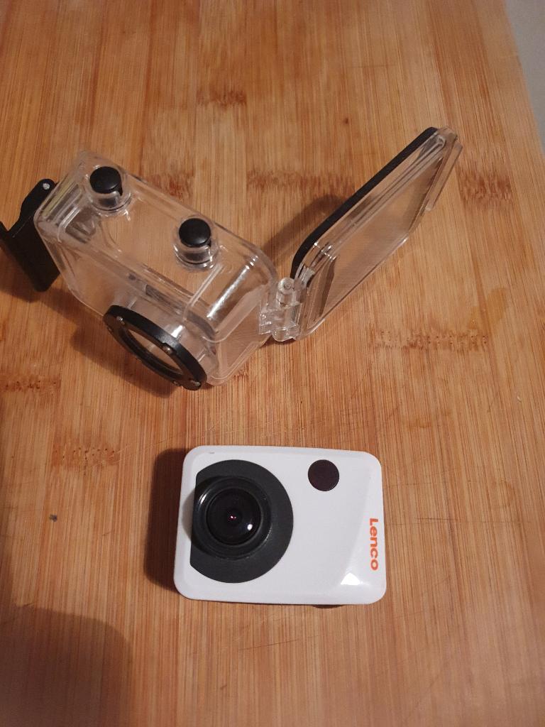 Lenco SoftCam 400, Audio, Tv en Foto, Videocamera's Digitaal, Ophalen of Verzenden, Gebruikt, Geheugenkaart, Camera