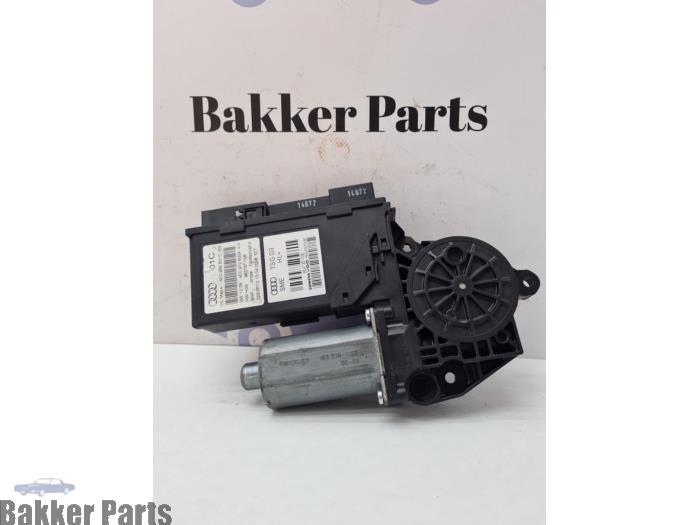 Moteur de vitre portière d'un Audi A8, -, -, 3 mois de garantie, Audi