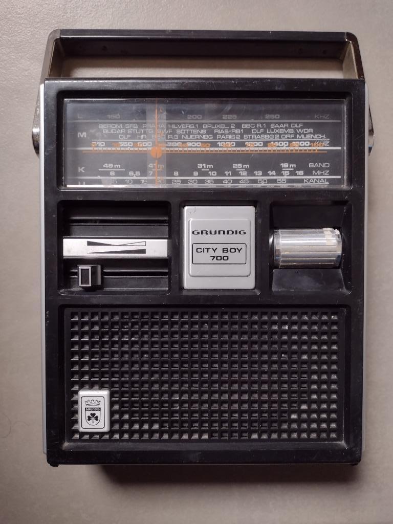 Radio draagbaar Grundig City Boy 700, Ophalen of Verzenden, Gebruikt, Radio