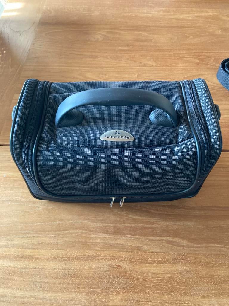 Samsonite beautycase/toilettas nieuw, Enlèvement ou Envoi