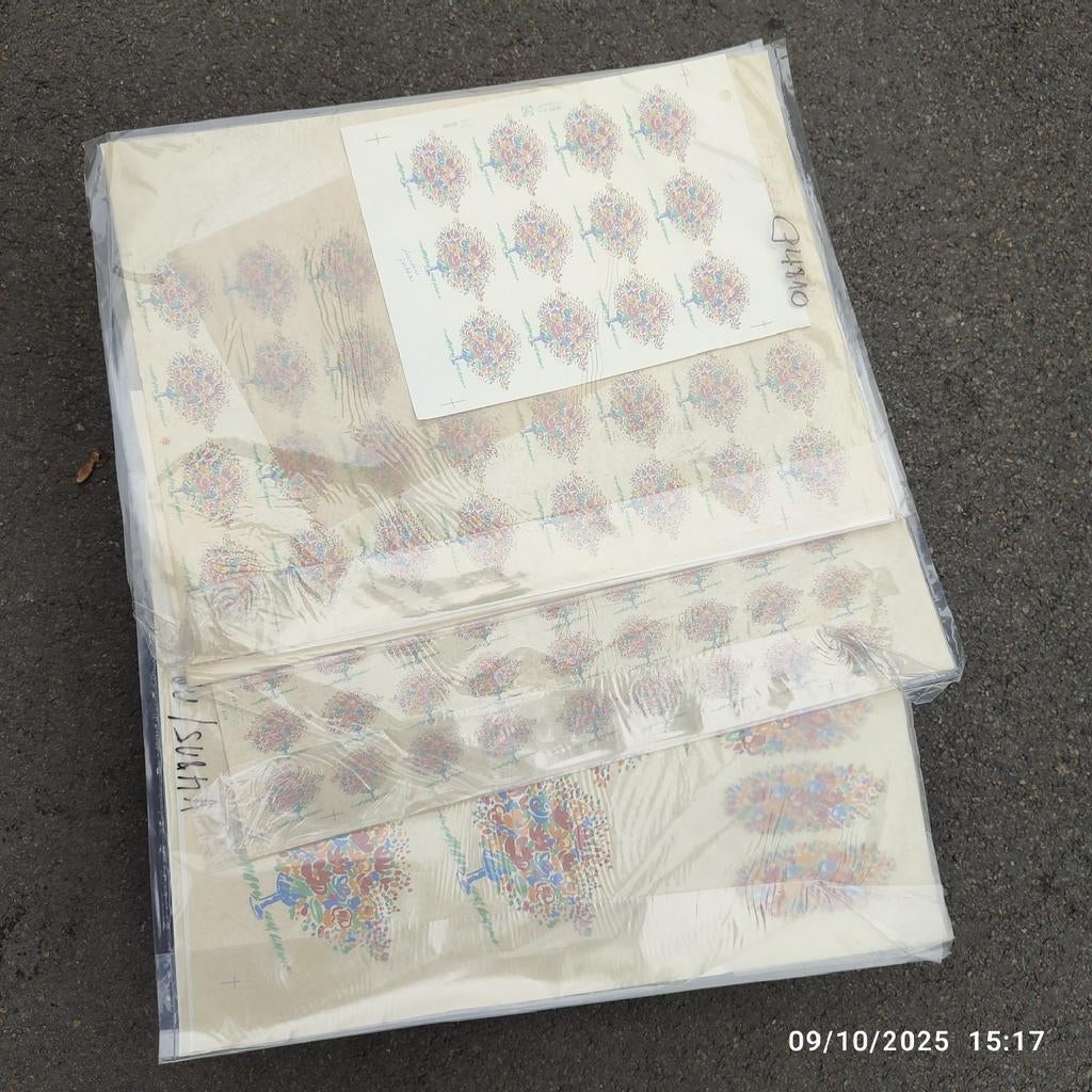 Plusieurs feuilles de décalcomanies ., Enlèvement, Comme neuf