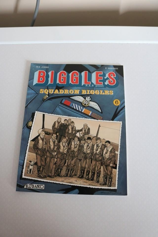 Bioggles Nr 6 : Squadron Biggles - 1e druk 1994, Eén stripboek, Ophalen of Verzenden, Zo goed als nieuw