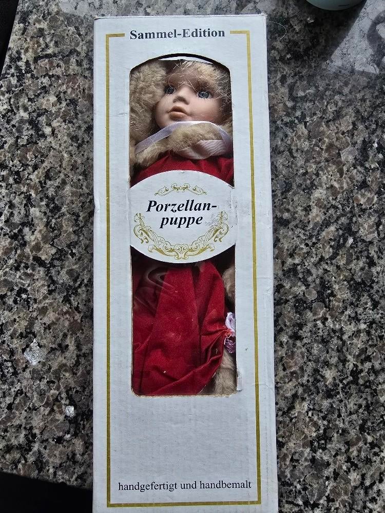 „Nieuwe” porseleinen pop, Ophalen of Verzenden, Nieuw, Porselein