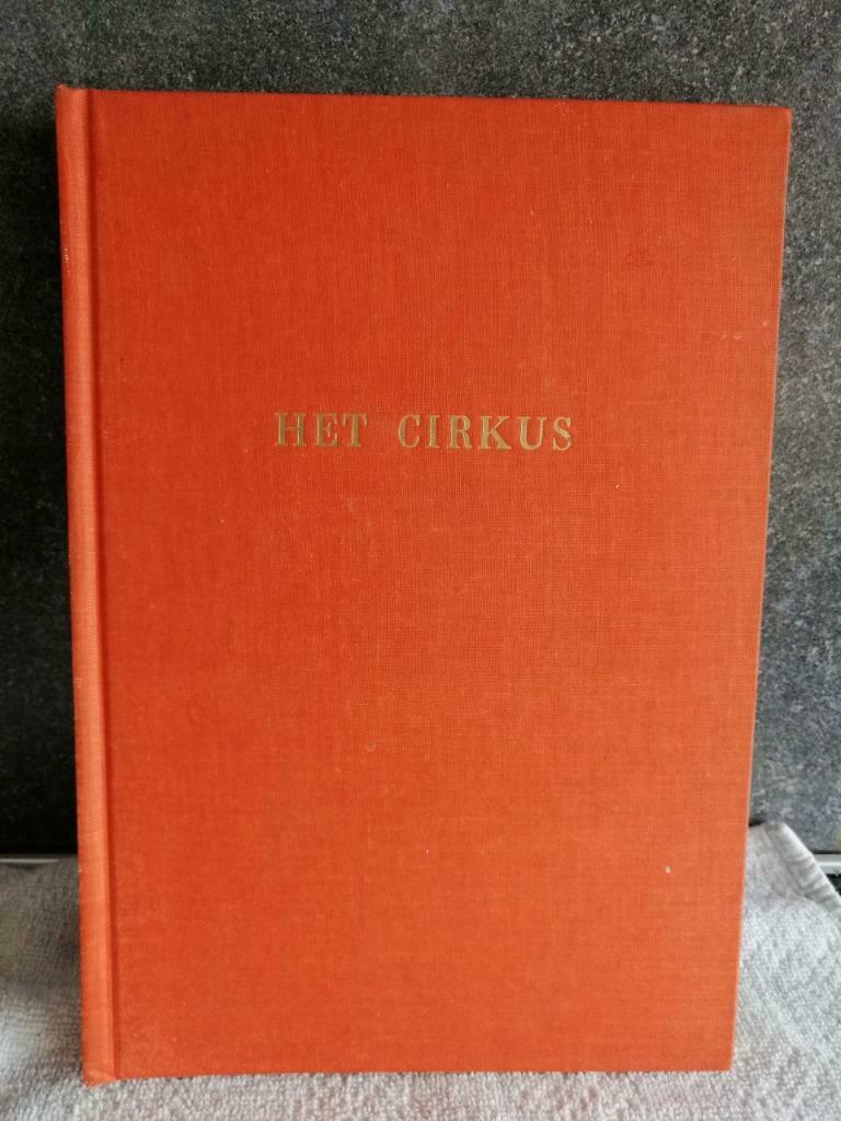 Het cirkus boek artis 1949, Boeken, Ophalen, Gelezen