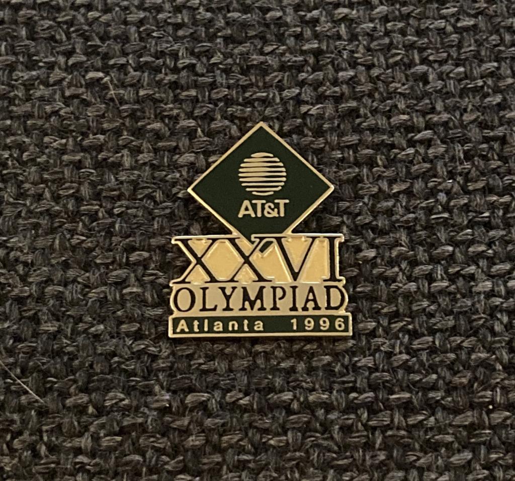 PIN - AT&T - XXVI OLYMPIAD - ATLANTA 1996, Collections, Envoi, Utilisé, Autres sujets/thèmes, Insigne ou Pin's