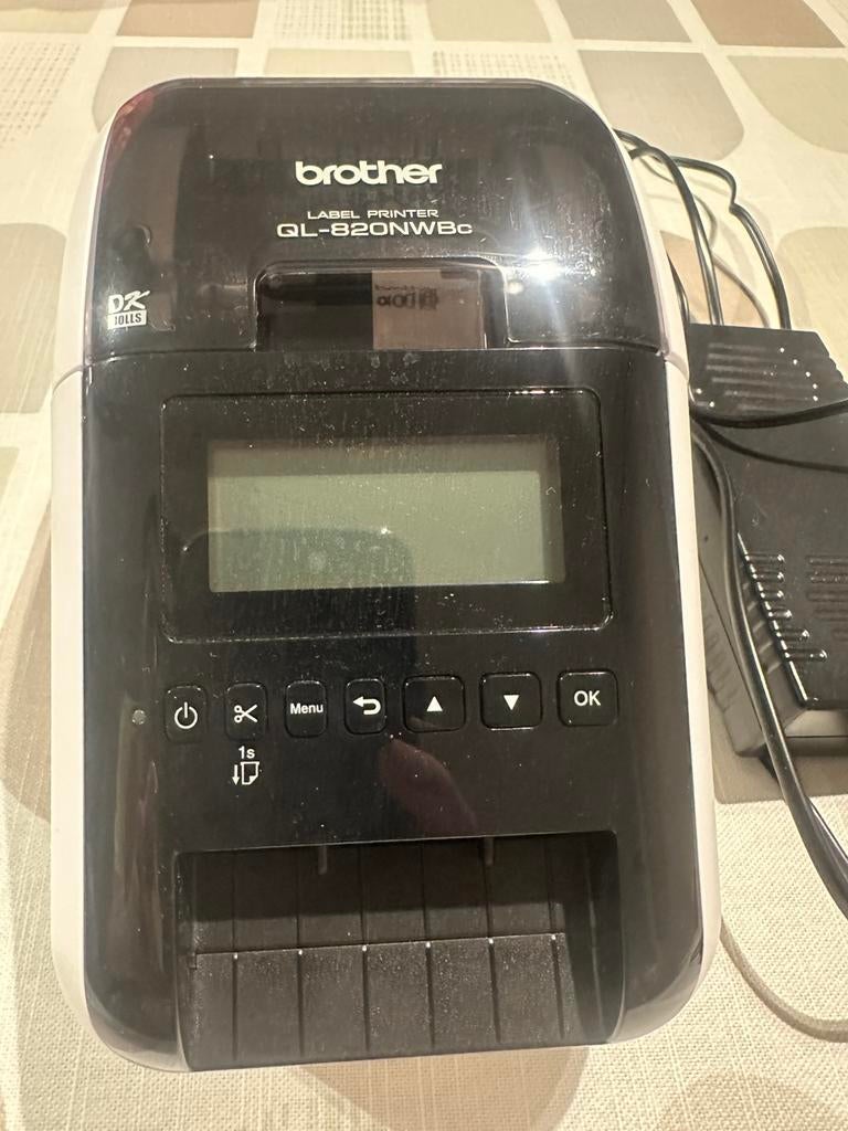 Imprimante étiquettes brocher ql-820, Informatique & Logiciels, Enlèvement, Neuf