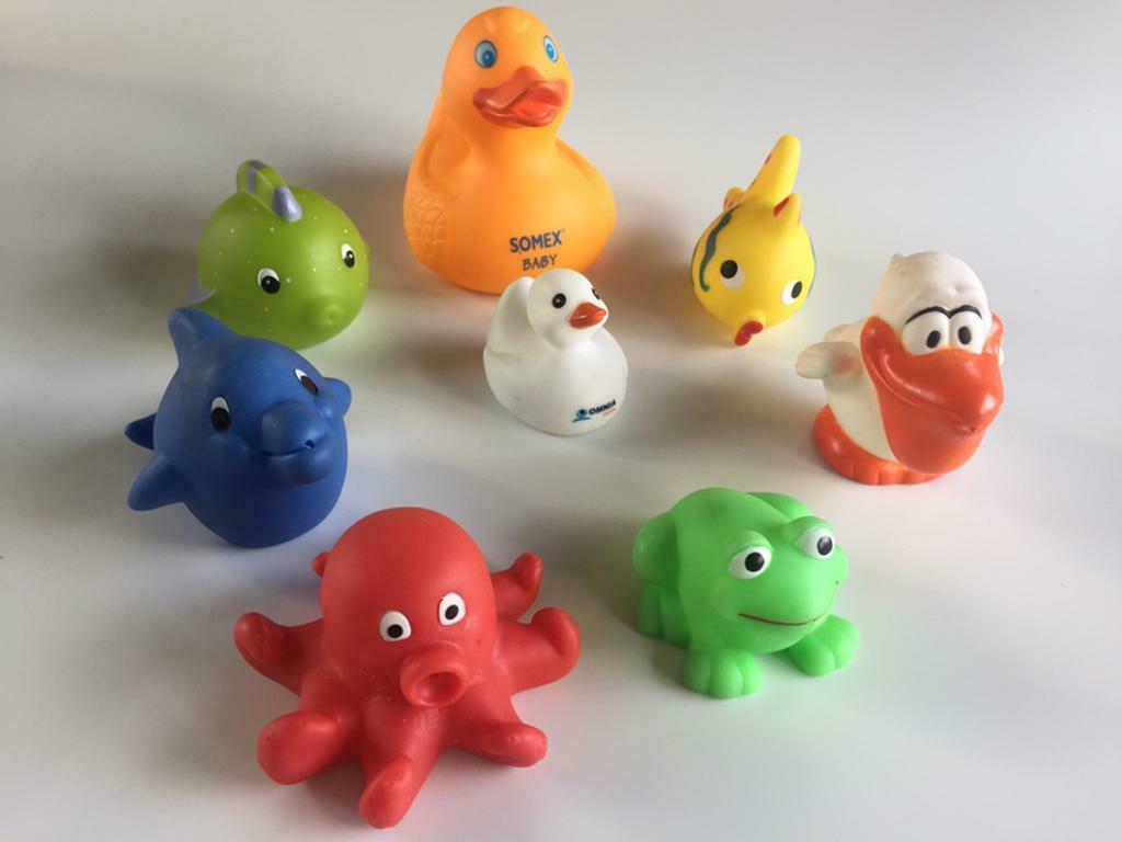 2 Sets Kleine badspeeltjes zie foto’s, Enlèvement ou Envoi, Comme neuf
