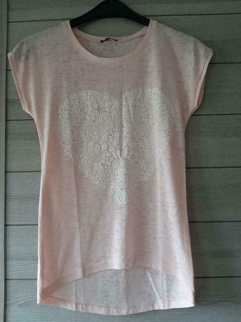 Lichtroze t-shirt maat medium, Maat 38/40 (M), Ophalen of Verzenden, Zo goed als nieuw, Korte mouw