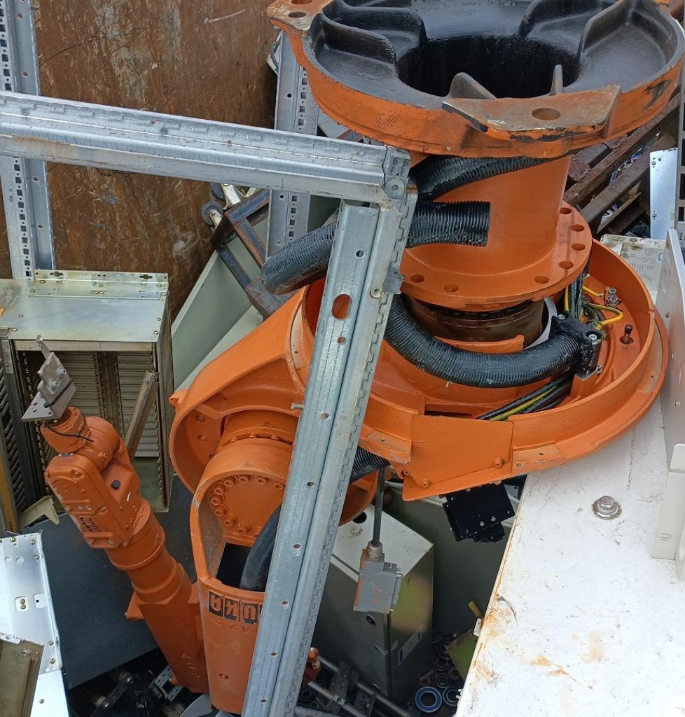 Kuka robotarm voor onderdelen robot arm, Ophalen, Gebruikt