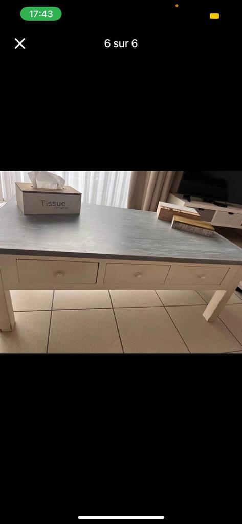 Table basse, Enlèvement