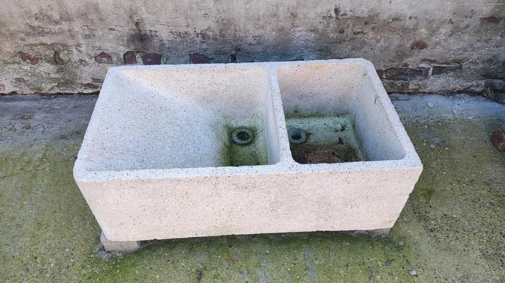 Spoelbak / wasbak retro ook mooi als bloembak, Ophalen, Beton