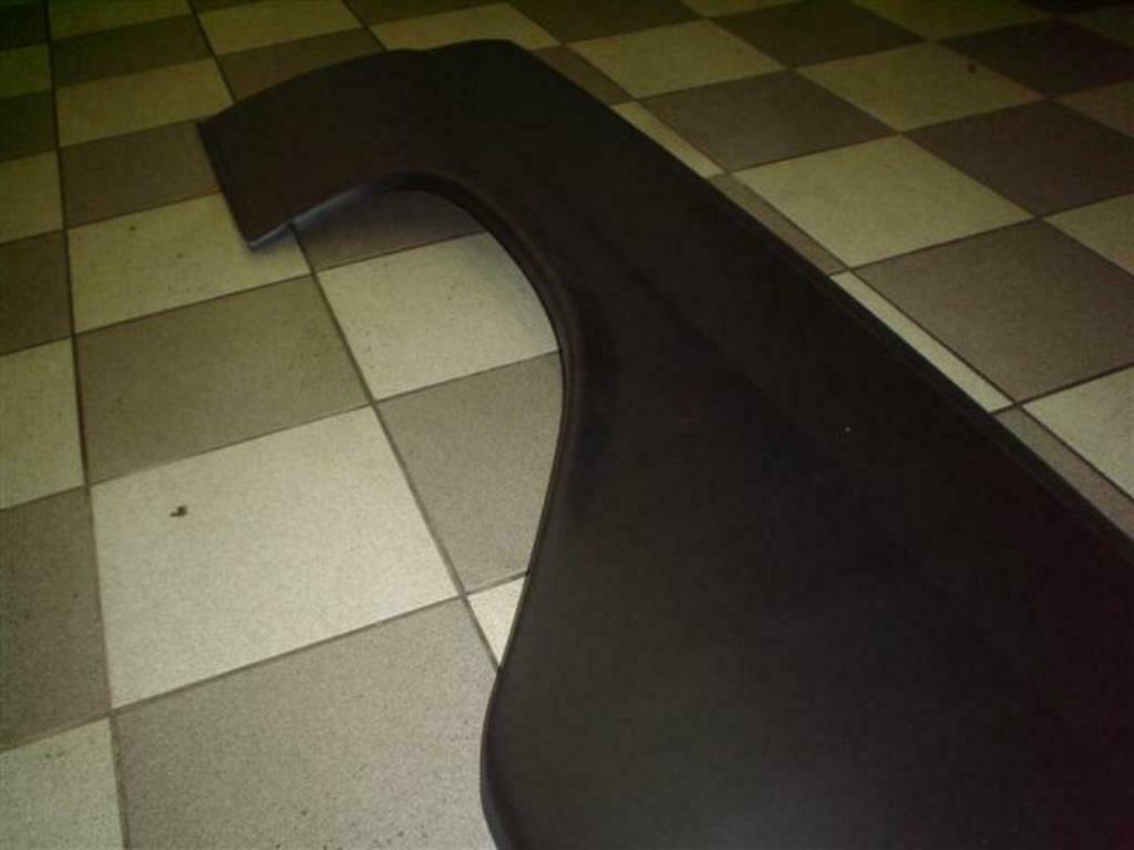 Nieuw achterscherm voor je Mercedes W111. W112 . cabrio/coup, Neuf, Mercedes-Benz, Arrière, Garde-boue