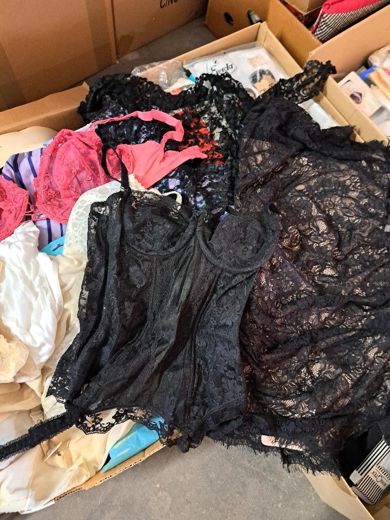 Antiek Vintage Kleding Onderjurkjes Lingerie Hoeden Kousen, Antiek en Kunst, Ophalen, Dames