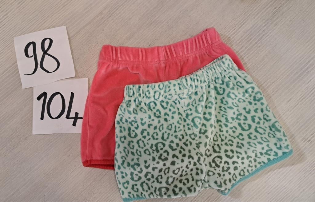 Sponsen short 98/104, Ophalen of Verzenden