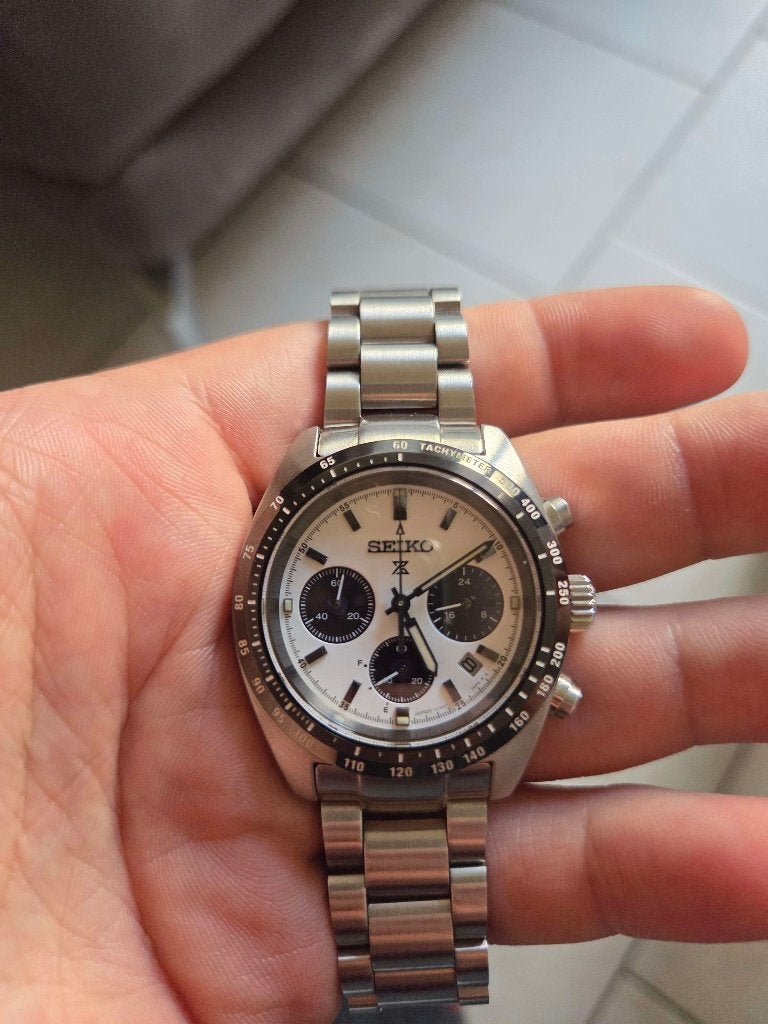 Seiko SSC813P1, Bijoux, Sacs & Beauté, Seiko, Enlèvement ou Envoi, Acier, Acier