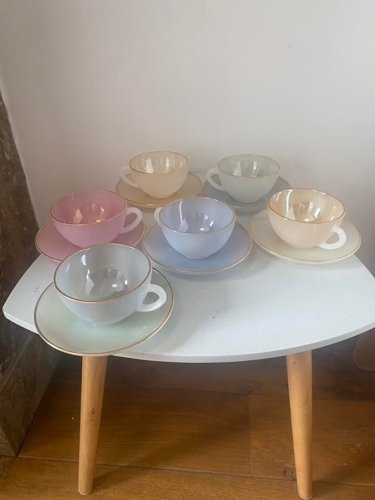 Arcopal vintage set van 6 kopjes en 6 schotels, Antiek en Kunst, Ophalen of Verzenden