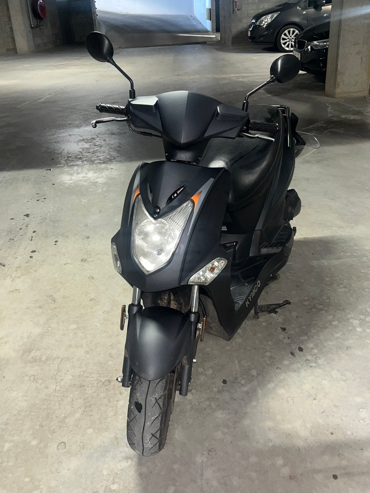 Scooters kymco klaas A, Ophalen, Zo goed als nieuw