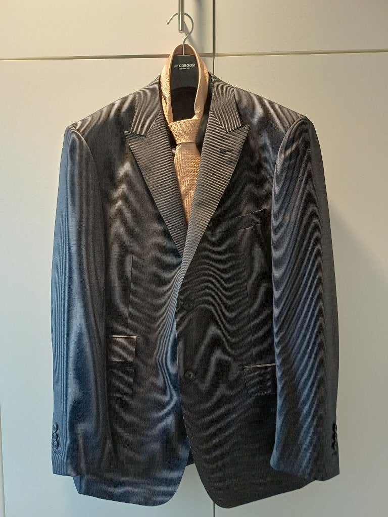 Prachtig herenkostuum, Maat 52/54 (L), Blauw, Ophalen of Verzenden, Zo goed als nieuw