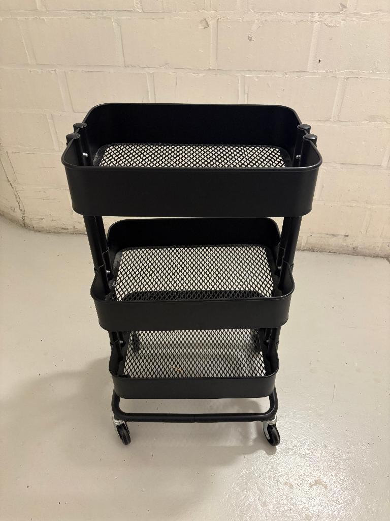 Zwarte IKEA RÅSKOG trolley / opbergkarretje, Ophalen, Minder dan 50 cm, Zo goed als nieuw, Metaal