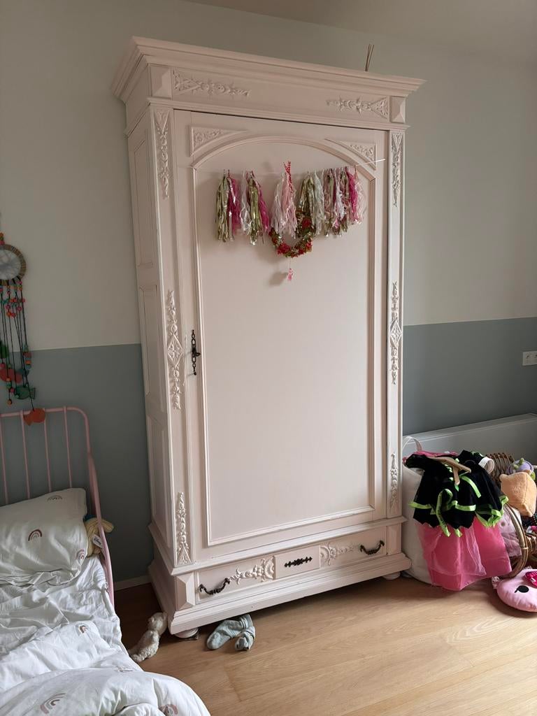 Roze kast kinderkamer, Kinderen en Baby's, Ophalen, Gebruikt, Kast, 105 cm of meer