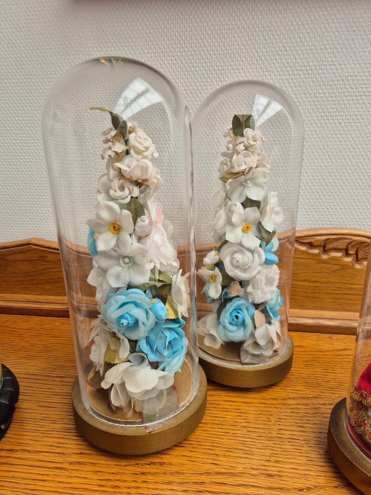 2x stolp met bloemen, Ophalen