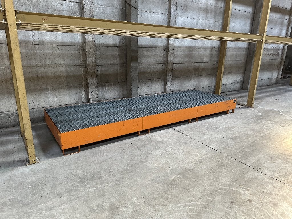 Opvangbak AW 1000-3, voor 3 IBC 1000 l of 10 vaten à 200 l, Enlèvement