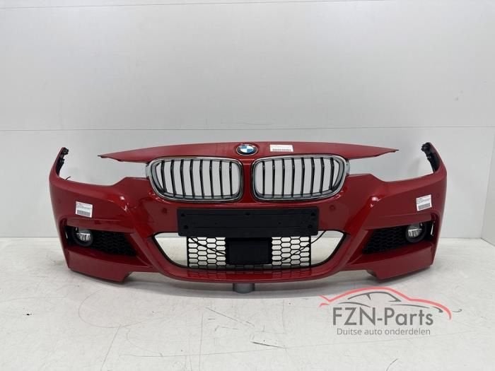 BMW 3-Serie F30 F31 LCI M-Pakket Voorbumper 6PDC Side view R, Enlèvement ou Envoi, Utilisé, Avant, Pare-chocs