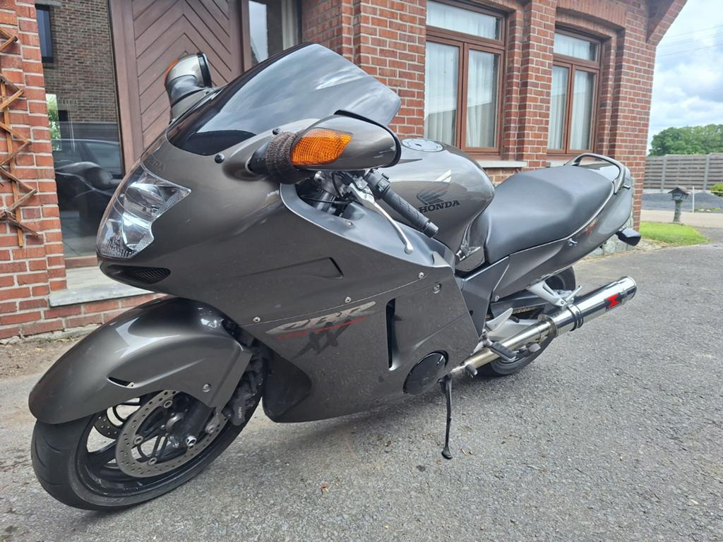 Honda Blackbird, Motoren, Particulier