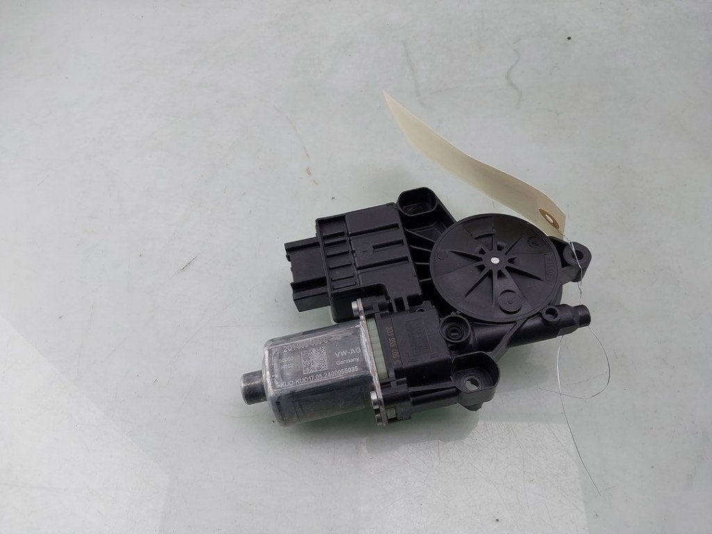 MOTEUR LEVE VITRE ELECTRIQUE Polo VI (AW1) (|2Q1959406C|), Utilisé, Volkswagen