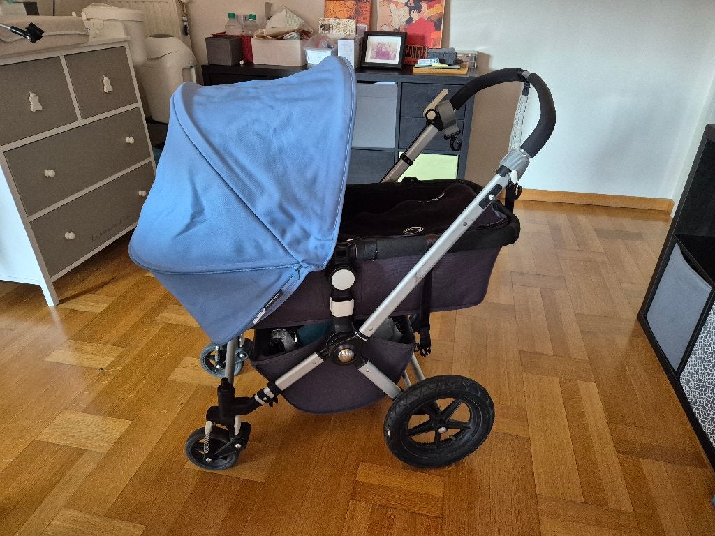 Bugaboo complète–nacelle+poussette+accessoires– 2 couleurs, Enlèvement, Comme neuf, Chaise évolutive, Coulissant