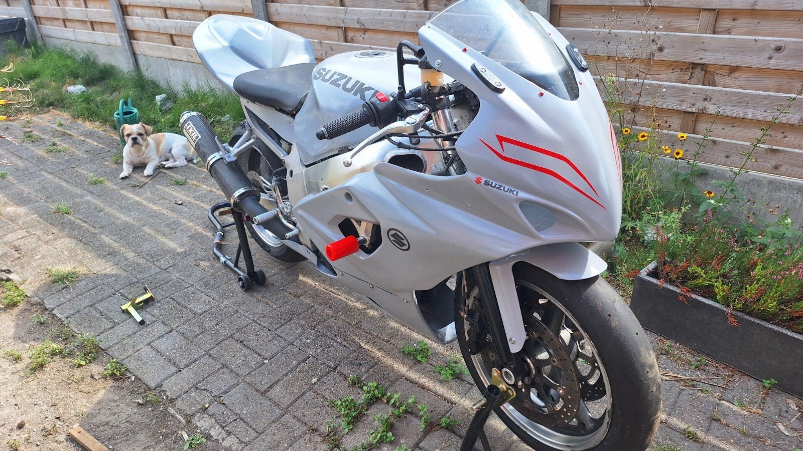 gsxr srad 750 circuitmotor, Particulier