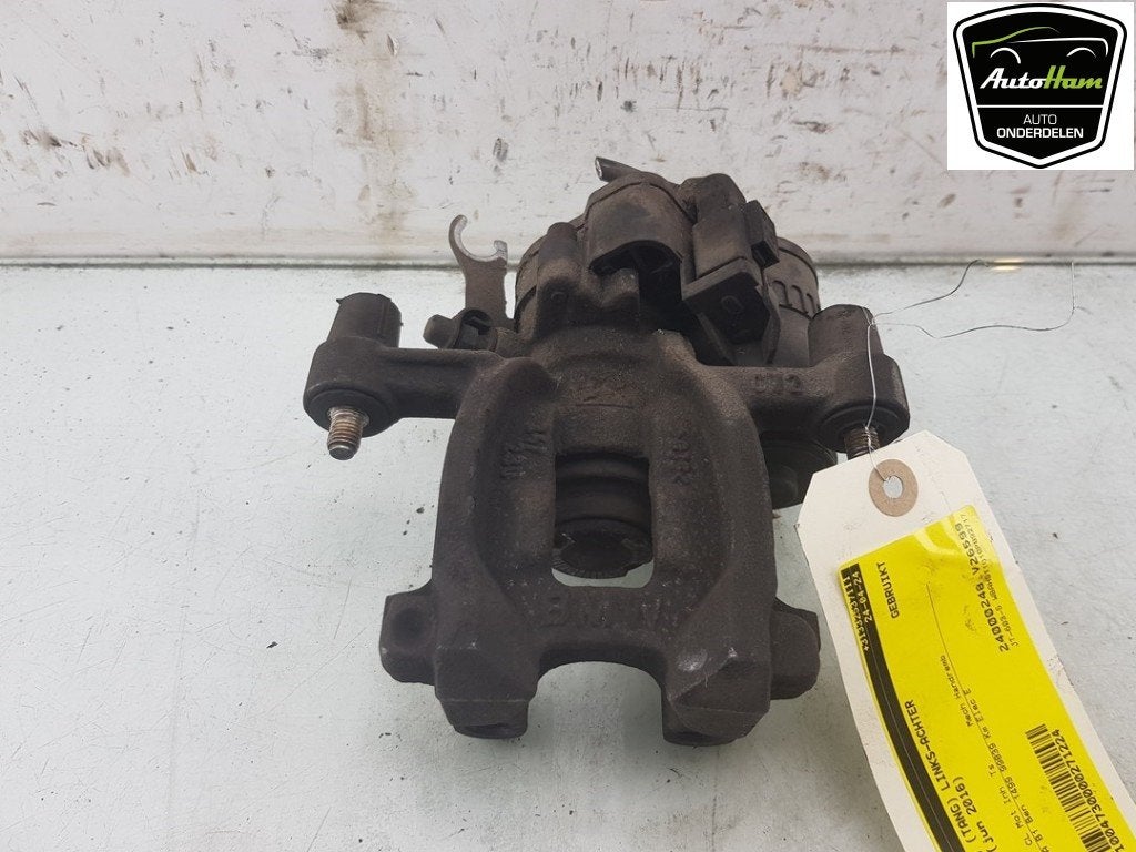 REMKLAUW LINKS ACHTER BMW X1 (F48) (01-2014/06-2022), Gebruikt, BMW, Petuelring 130
80809  München, DE, Bayerische Motoren Werke AG