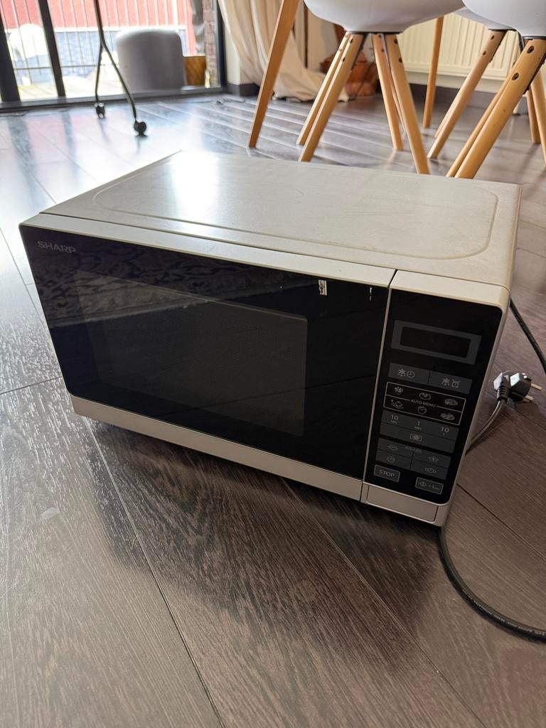 Microgolfoven Sharp, Elektronische apparatuur, Microgolfovens, Ophalen, Zo goed als nieuw, Microgolfoven