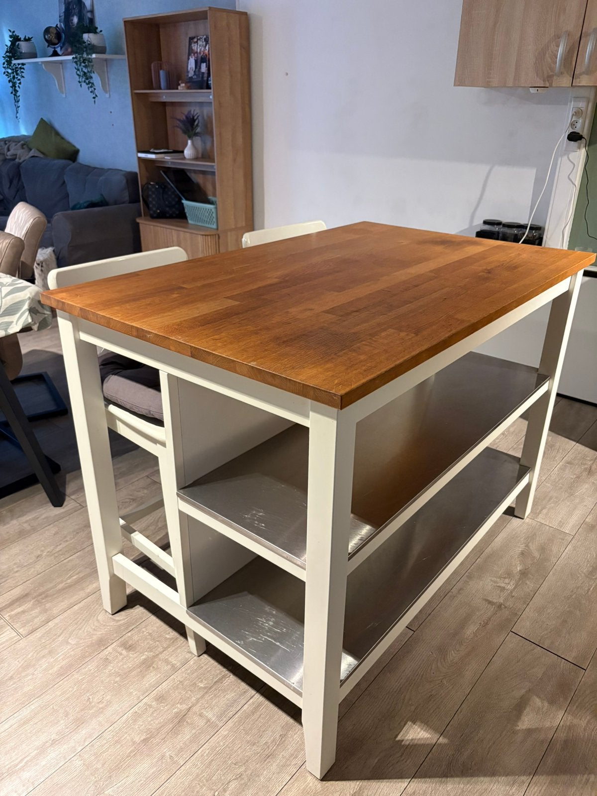 Keuken eiland met twee barkrukken, Huis en Inrichting, Keuken | Keukenelementen, Ophalen, Gebruikt