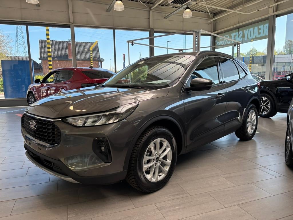 Ford Kuga TITANIUM / 1.5 / Manueel, Stof, 1498 cc, Kuga, 150 pk