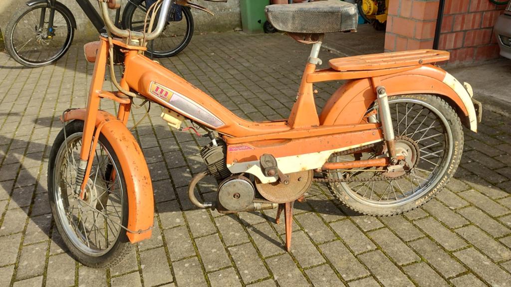 Mobylette AV56, Fietsen en Brommers, Ophalen