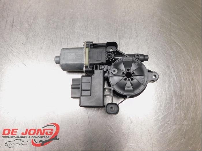 Moteur de vitre portière d'un Volkswagen Golf, Autos : Pièces & Accessoires, Volkswagen, -, 3 mois de garantie, Utilisé
