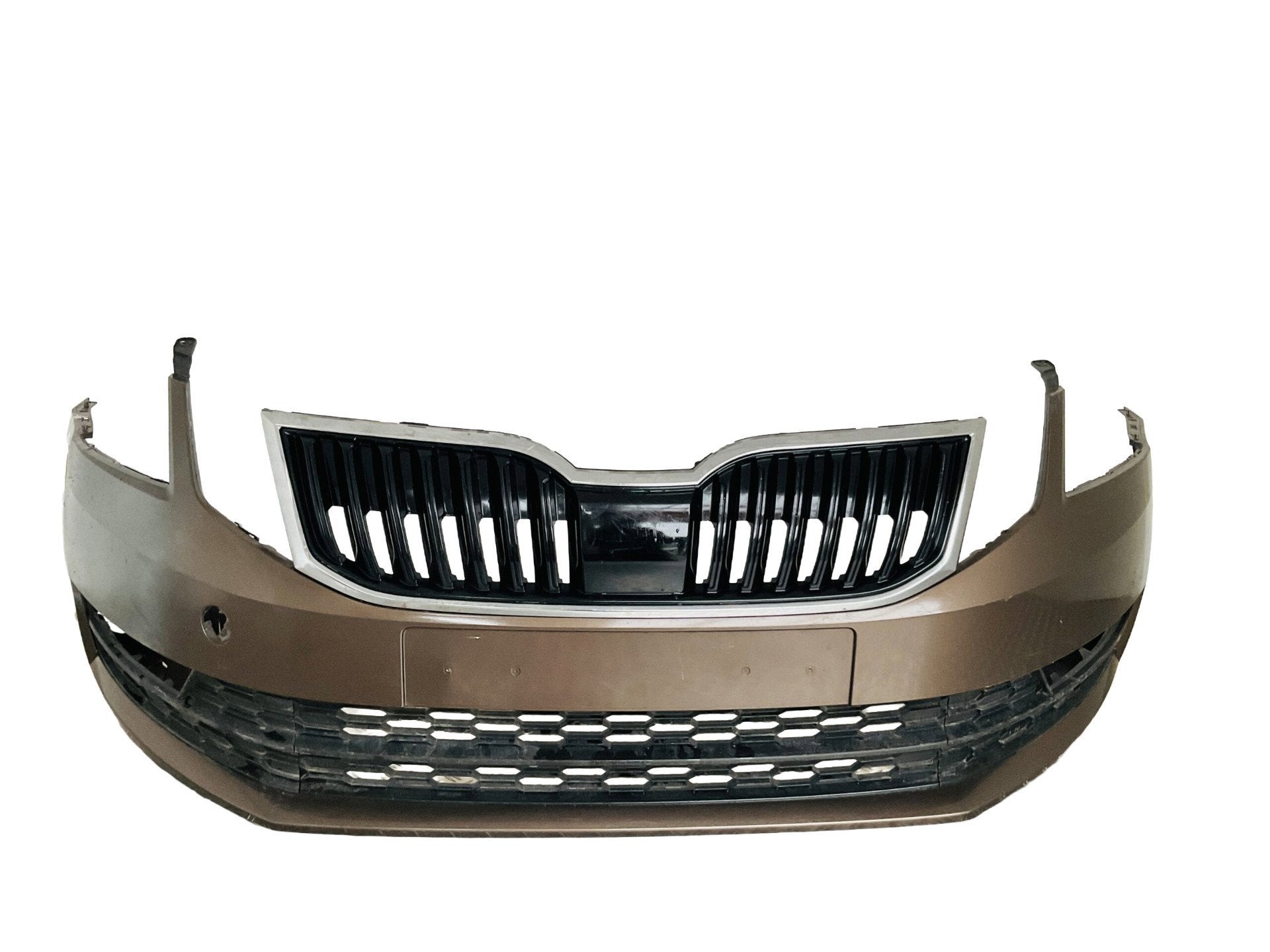 BUMPER Skoda Octavia 3 Facelift 2016-2020 5E0807221n Voorbum, Tr. Vaclava Klementa 869
293 01  Mlada Boleslav, CZ, Skoda, Bumper