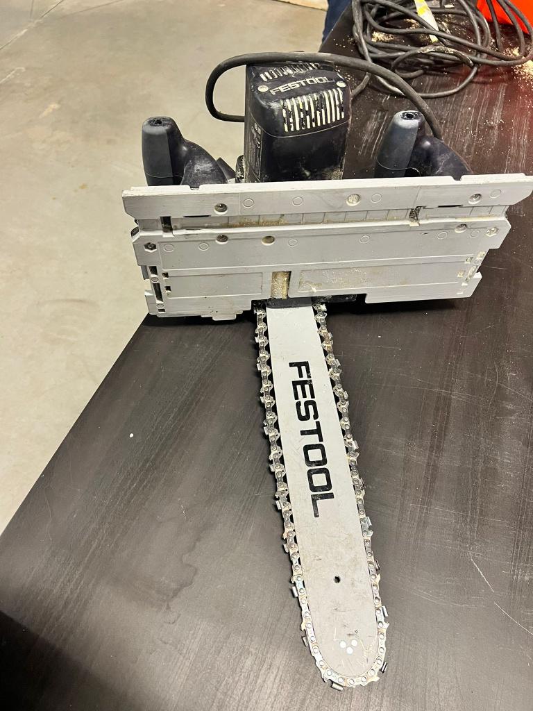 Zwaardzaag Festool IS 330 EB, Doe-het-zelf en Bouw, Gereedschap | Zaagmachines, Gebruikt, Kettingzaag, Ophalen of Verzenden, 30 tot 70 mm