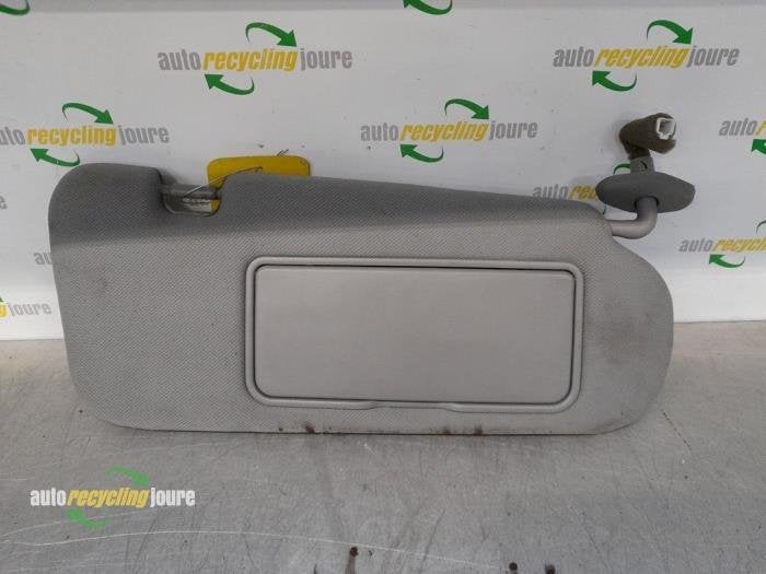Pare-soleil d'un Kia Sorento, Kia, -, -, 3 mois de garantie