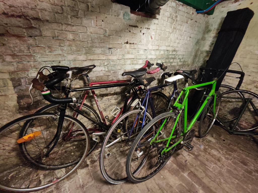 15 koersfietsen (te herstellen) te koop + gratis spullen, 28 inch, Gebruikt, Velgrem, 57 tot 61 cm