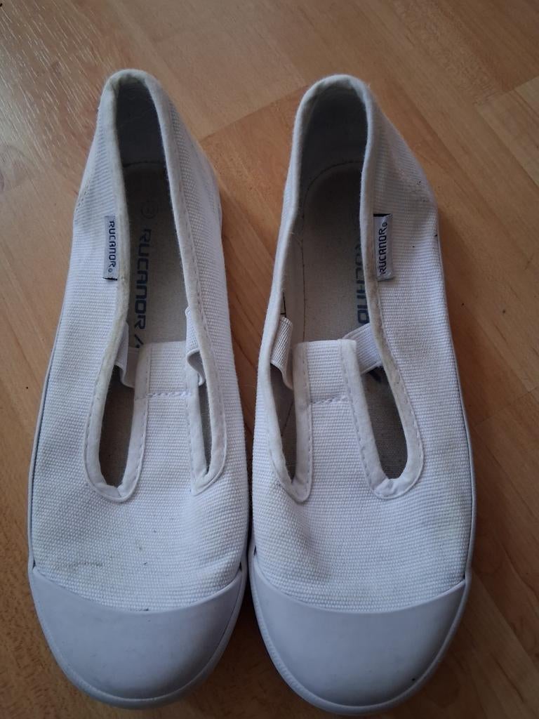 Gymsandalen maat 33, Ophalen, Gebruikt, Wit, Turnschoenen