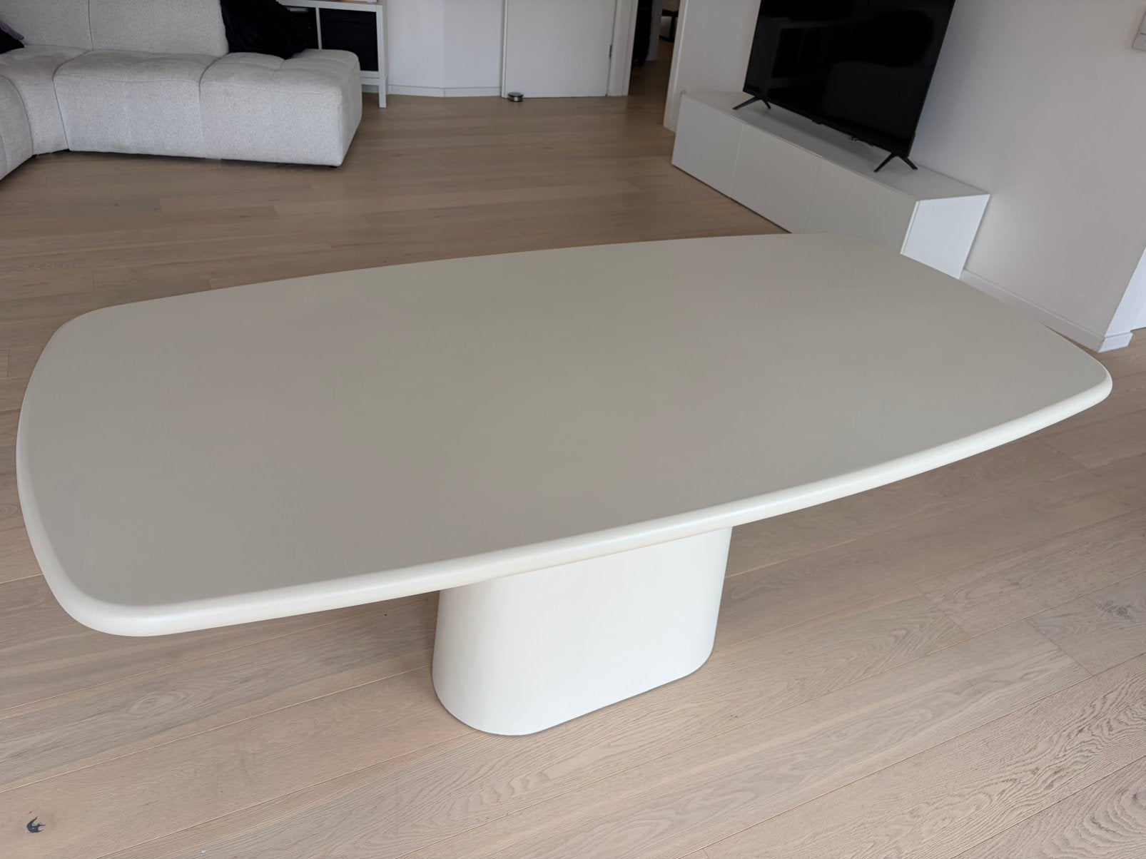 Rechthoekige eettafel Furnified, Huis en Inrichting, Tafels | Eettafels, Zo goed als nieuw, 50 tot 100 cm, 150 tot 200 cm, Vijf personen of meer